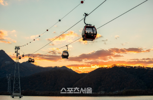 [보도사진1]춘천 삼악산 호수케이블카 (2)
