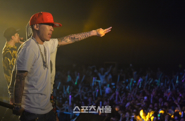 도끼, 세금 3억 이어 건보료 1500만원 이상 체납