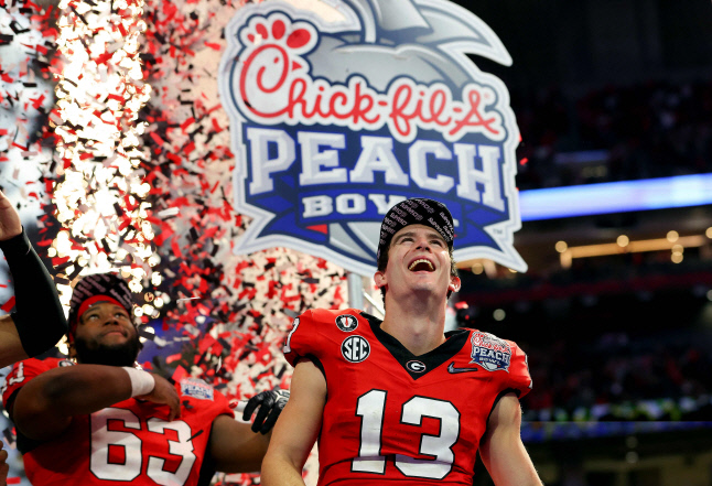 FBC-NCA-SPO-CHICK-FIL-A-PEACH-BOWL-OHIO-STATE-V-GEORGIA