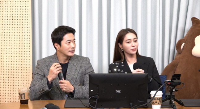 '컬투쇼' 이민정 "오정세, '이병헌 나보다 싸잖아' 애드리브 후 허락 맡아 달라고"