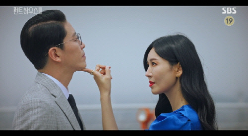 2023010401010001995_p1