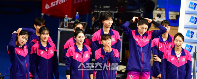 '오늘은 개점휴업' 김연경[포토]