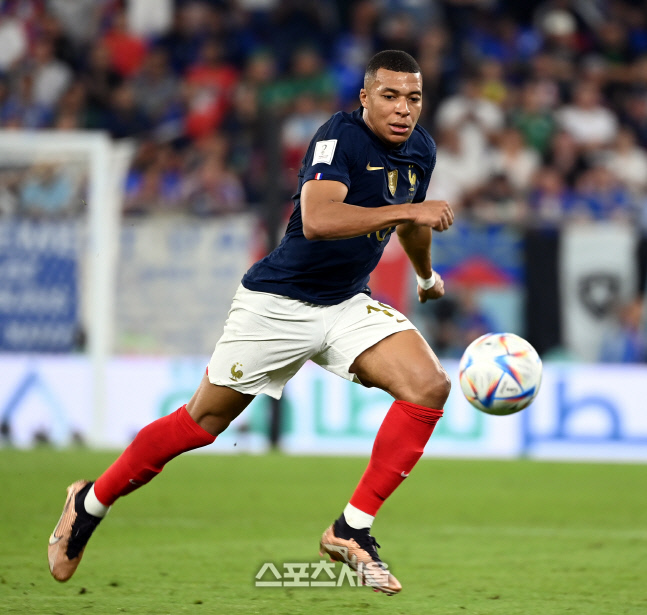 [포토] 음바페 \'질주 본능\'