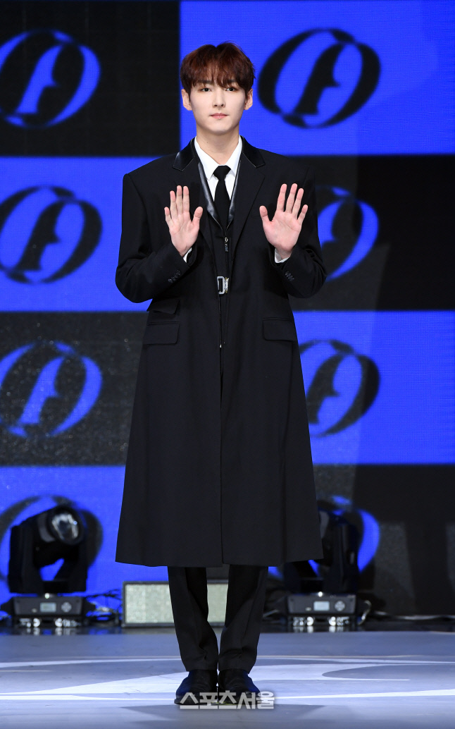 [포토]SF9 주호, 컴백 인사 드려요!