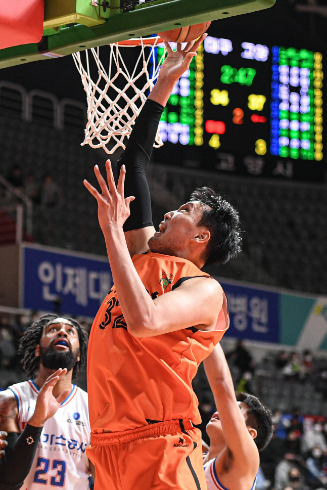 '아직 100%는 아니지만' 다시 질주하는 이종현, 캐롯 최종 순위 결정한다[SS스타]