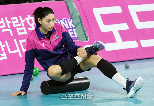 [포토]김연경, 매서운 눈빛으로!