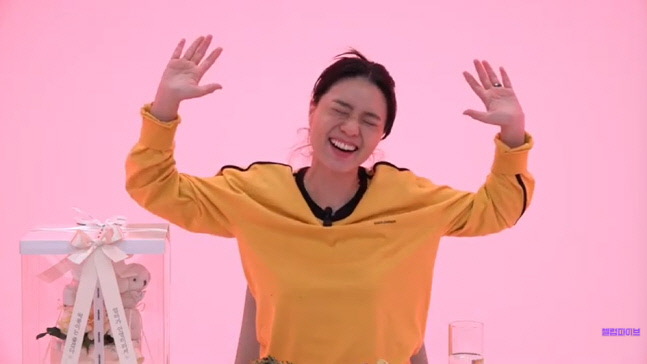 안영미
