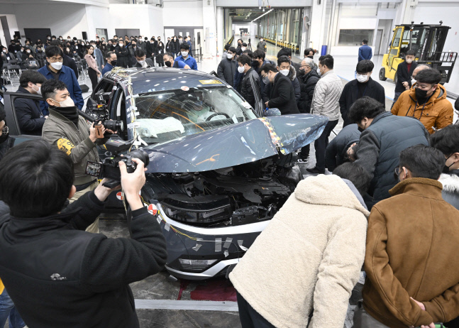 현대차그룹, 충돌 안전 평가 현장 공개