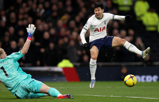 '46%→16%' 손흥민 뚝 떨어진 유효슛 득점률…부상 여파+페리시치와 갈등 격화 [SS현장]