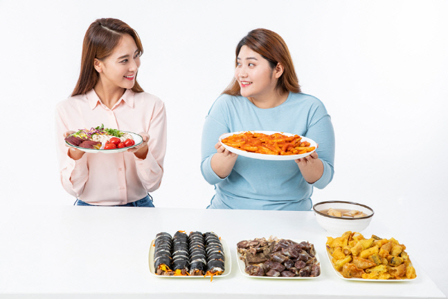 대식좌_소식좌