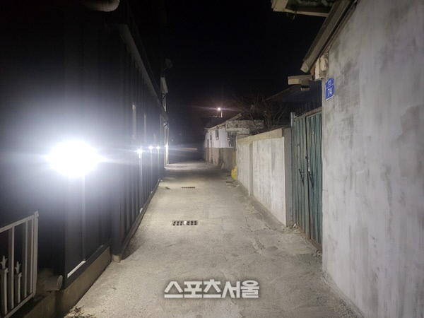 해남군,어두운 골목길 "솔라안심등" 주민 큰 호응