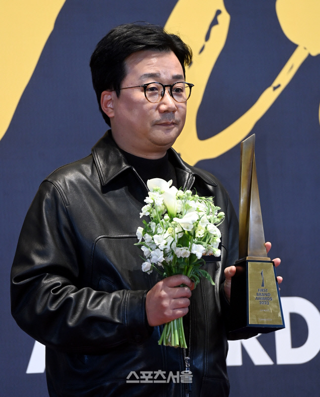 [포토] 히든 싱어7, 퍼스트브랜드 대상 음악예능상 수상