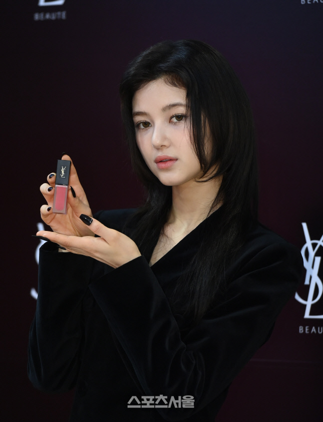 [포토] 뉴진스 다니엘 '초롱초랑한 눈망울'