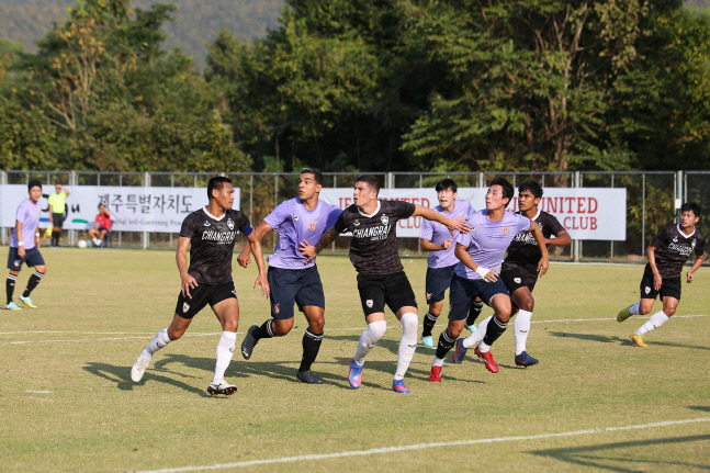 평가전부터 무력시위…제주, 새 얼굴 헤이스+유리 조합에 웃는다