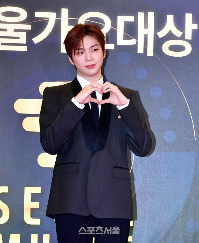 하트그린 강다니엘, 서울가요대상 레드카펫[포토]