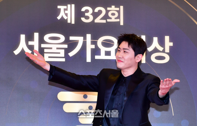 '웰컴투영탁월드!' 서울가요대상 레드카펫 오른 영탁[포토]