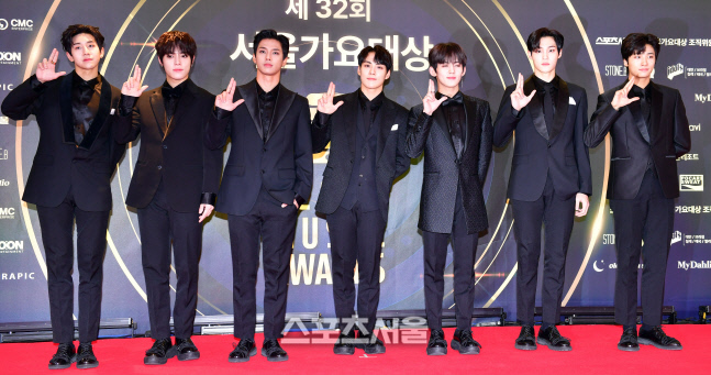 서울가요대상 레드카펫, 7인조보이그룹 TAN[포토]