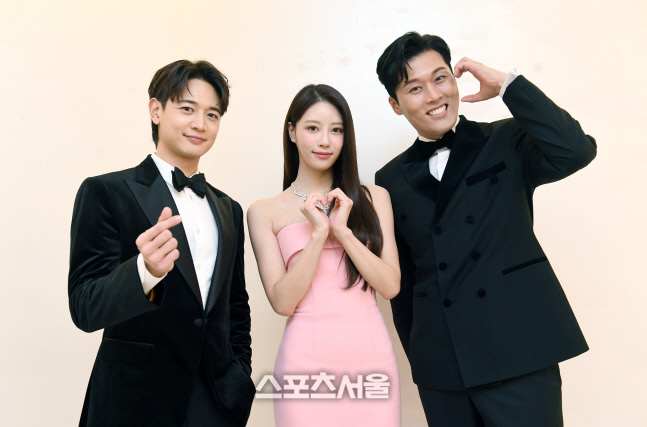 [포토]민호-미주-김일중, 서울가요대상 MC!