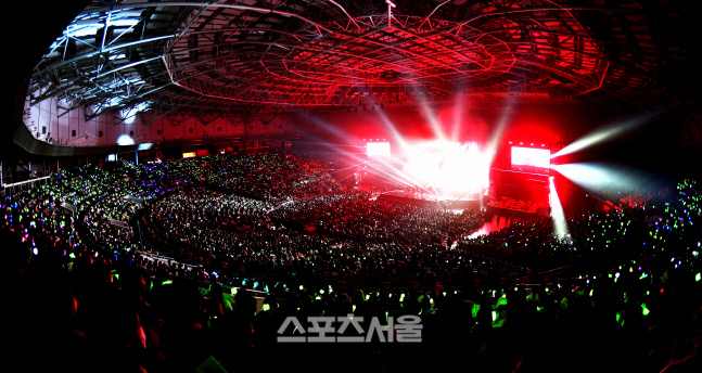 '서울가요대상' KSPO DOME 가득 메운 열기[포토]