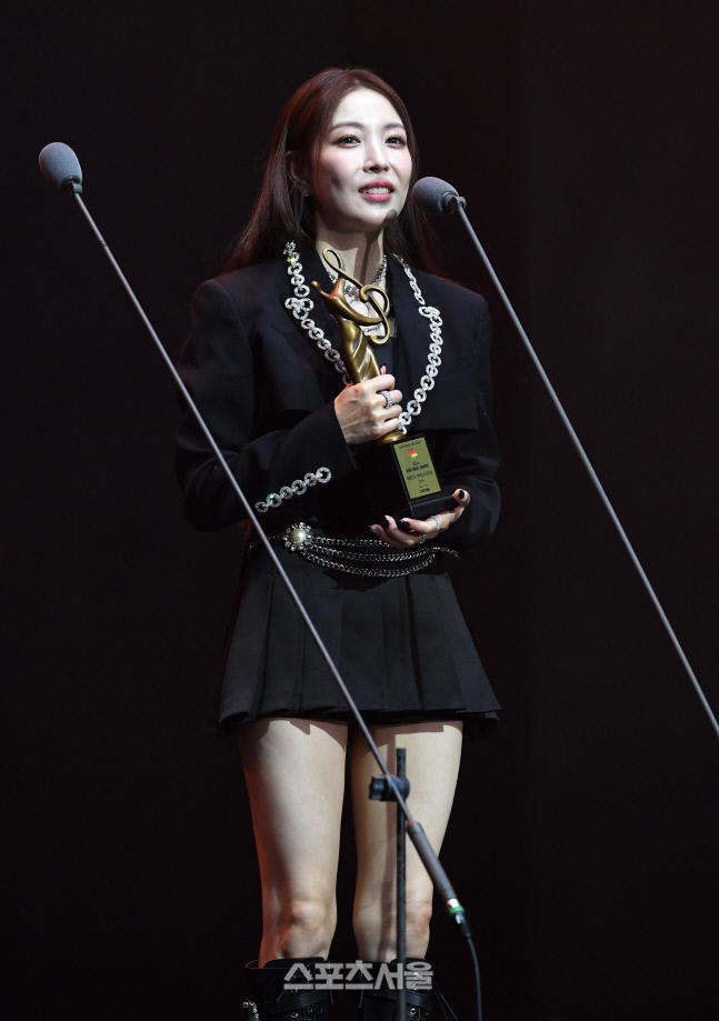[포토]보아, 서울가요대상 레전드 아티스트상 수상
