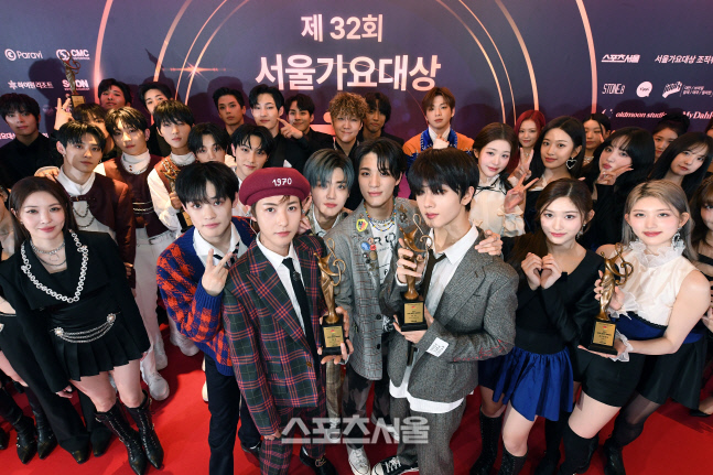 [포토]서울가요대상, 대상 NCT DREAM과 수상자들