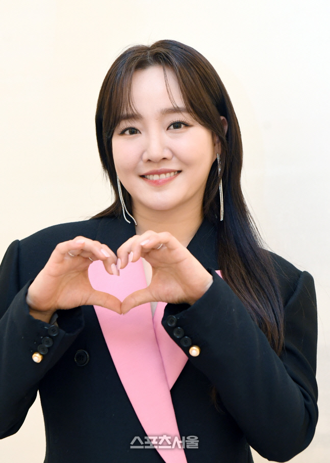 [포토]윤하, 사랑스런 하트(서울가요대상)