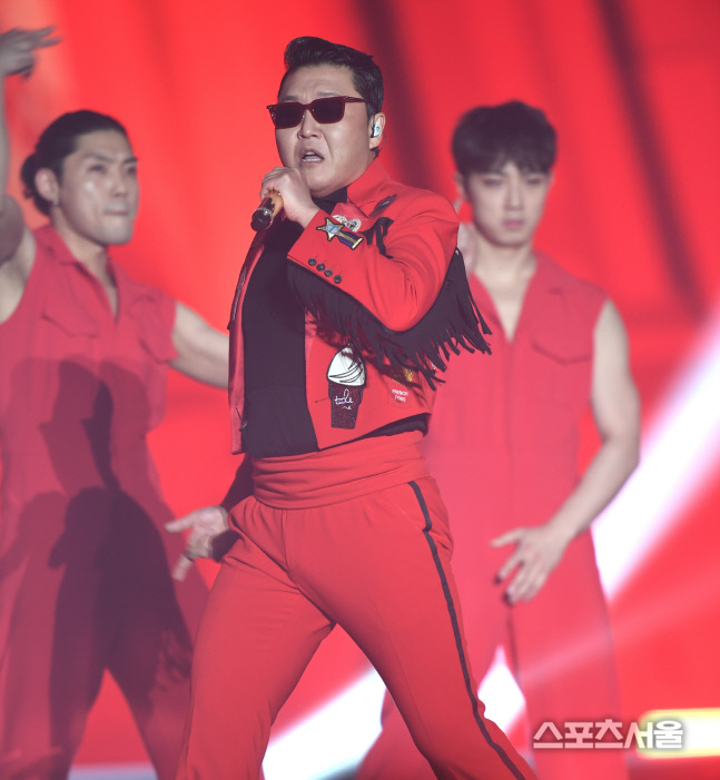 K팝의 과거 현재 미래가 서울가요대상에![제32회 서울가요대상]