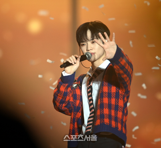 [포토] NCT 드림 천러 '서울가요대상 대상 받았어요'