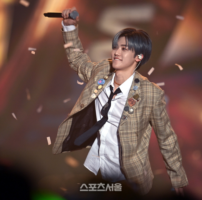 [포토] 서울가요대상 대상 받은 NCT 드림 재민 '웃음이 절로'