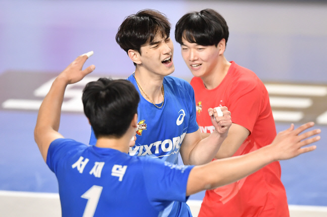 봄배구 희망 살리는 임성진 맹활약, 한국전력 3~4위 싸움 불 지핀다