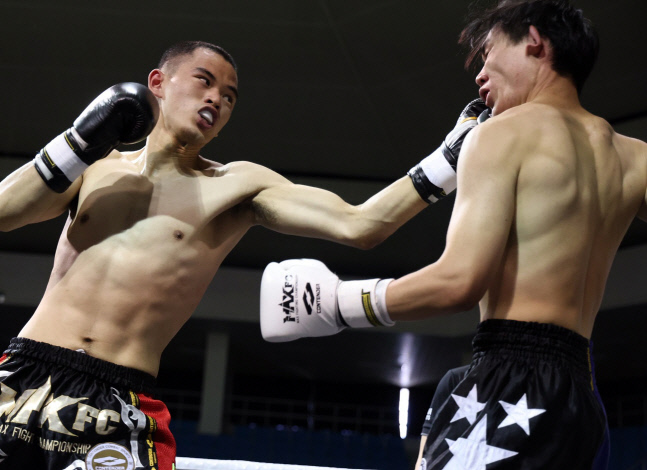 퍼스트리그20-경기장면