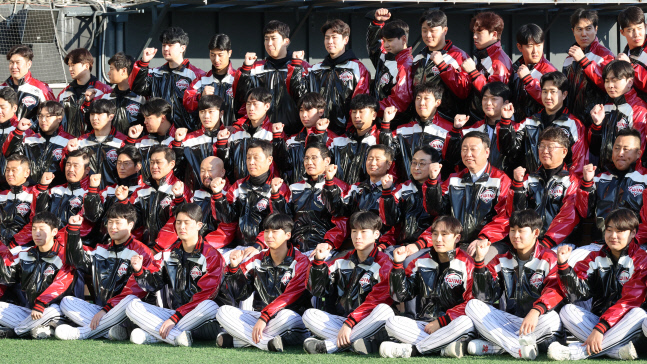 'WBC에 AG까지 변수 가득' 선발만큼 중요한 불펜, LG 어떻게 채울까[SS포커스]