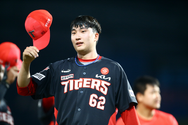 20220922214045800582