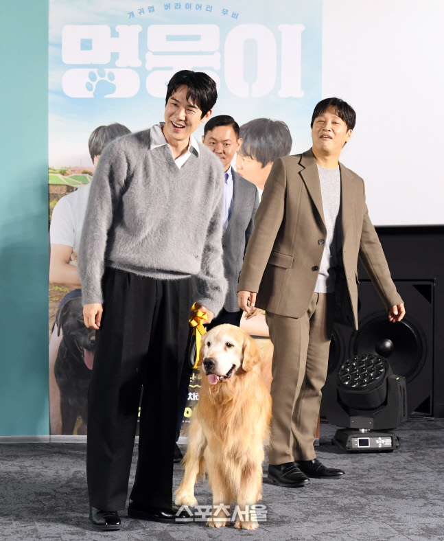 [포토]유연석-차태현, '멍뭉이'와 함께 한 번 더!