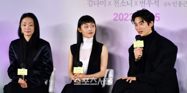 '두 선배님들이 너무 잘 대해주셨다' 변우석[포토]