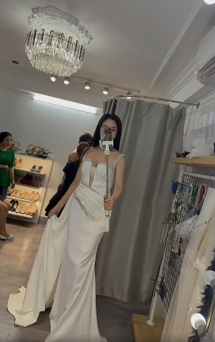 '47세' 함소원, 나이 잊은 '완벽 드레스' 자태..역시 미코 출신