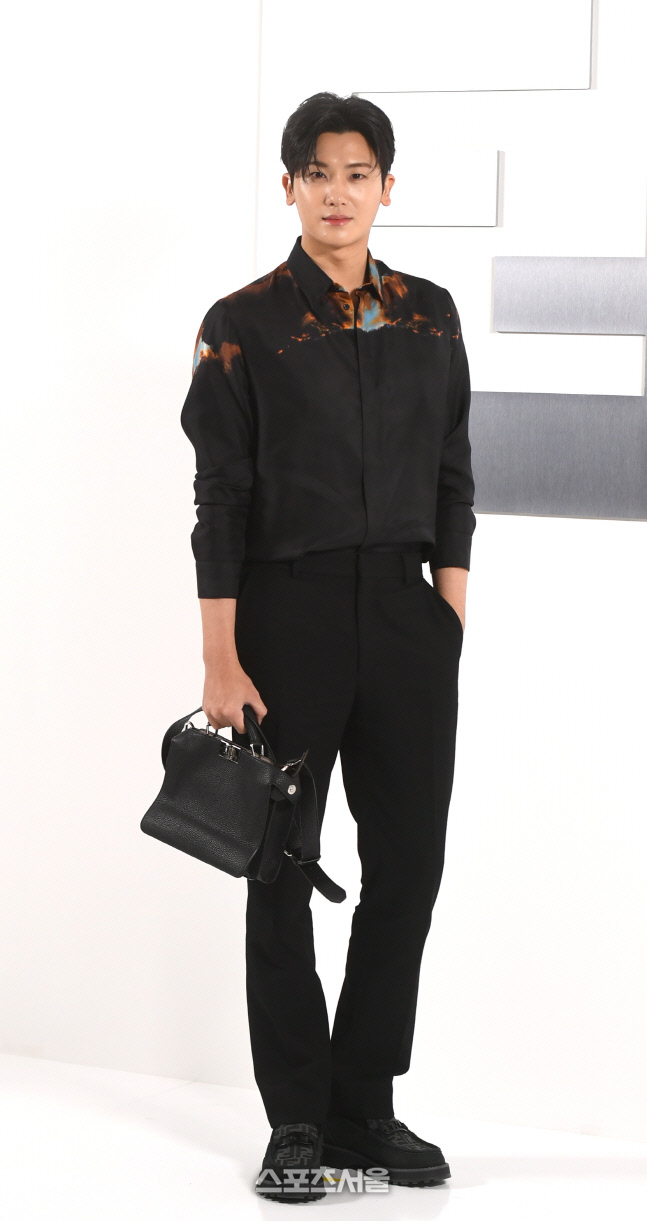 [포토] 박형식 '그윽한 미소'