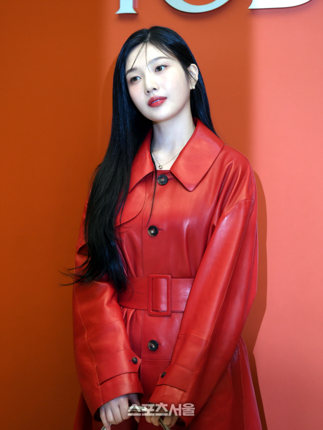 [포토] 레드벨벳 조이 '강렬한 레드 의상'