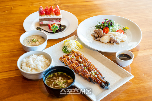 WE호텔, 환절기 입맛과 건강을 책임질 '장어 프로모션' 진행