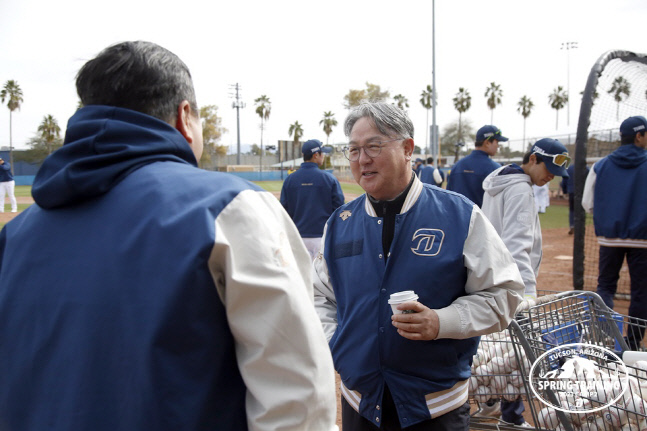 5년 만에 NC 방문 김경문 감독 "국제대회 왼손이 중요…구창모 좋은 카드될 것"[SSinAZ]