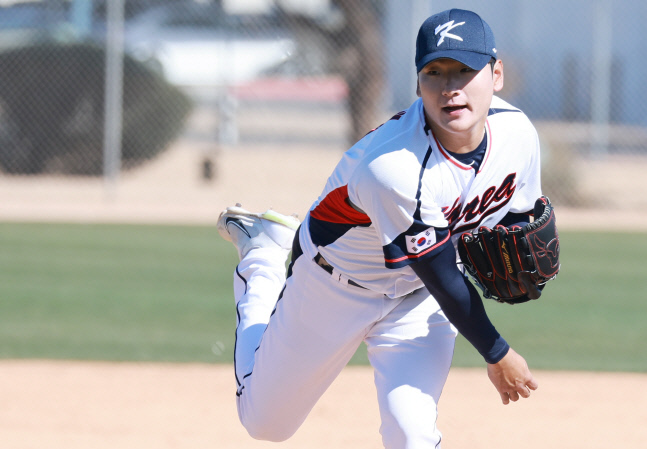 "감독님 칭찬 들었지만 모른 척" 두산 뉴에이스, WBC 전천후 활약 예고[SSinAZ]
