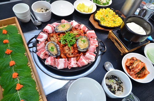 [스포츠서울 고객신뢰도대상: 아쭈] 쭈꾸미볶음, 낙지삼합으로 강남·신논현 일대 평정