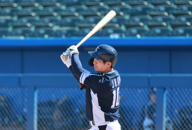 오지환 안타<YONHAP NO-3349>