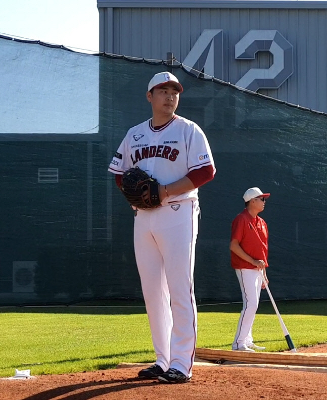 "눈빛 달라져"→캠프 MVP로 증명...장지훈 입대? 사이드암 여기 있다 [SS 시선집중]