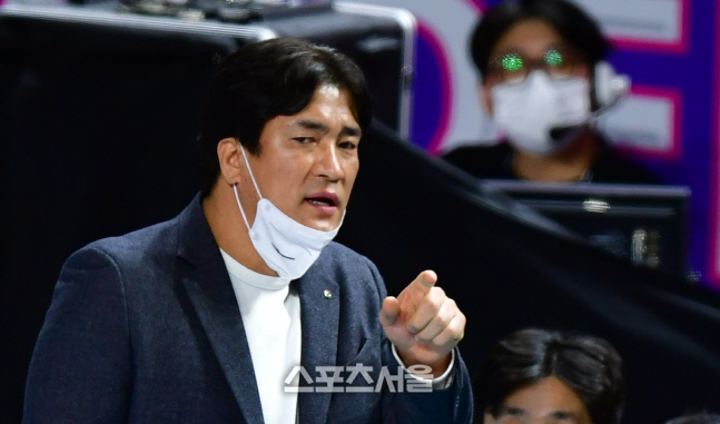 차상현 GS 감독 "표현력 큰 아본단자, 눈에 띈 건 서브 공략" [현장인터뷰]