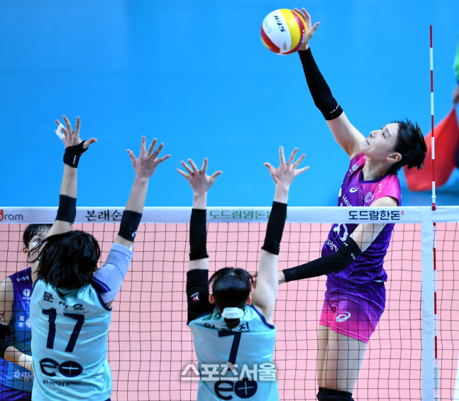 [포토] 김연경 '이건 못막아'