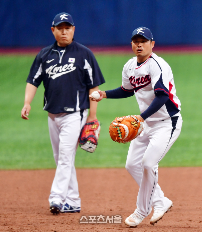 WBC대표팀 안방 책임질 양의지와 이지영[포토]