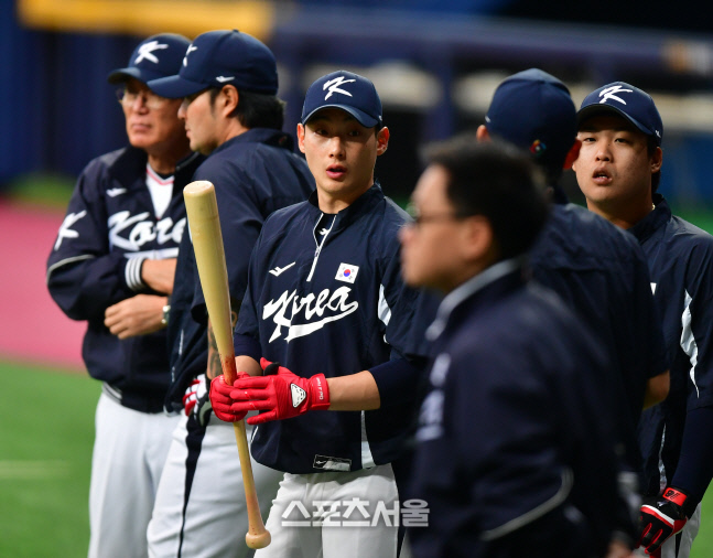 타격훈련 WBC대표팀 영건 최지훈[포토]