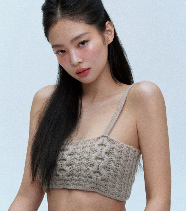 블랙핑크 제니, 깜짝 얼굴 부상 "바보같더라도 이해해달라"