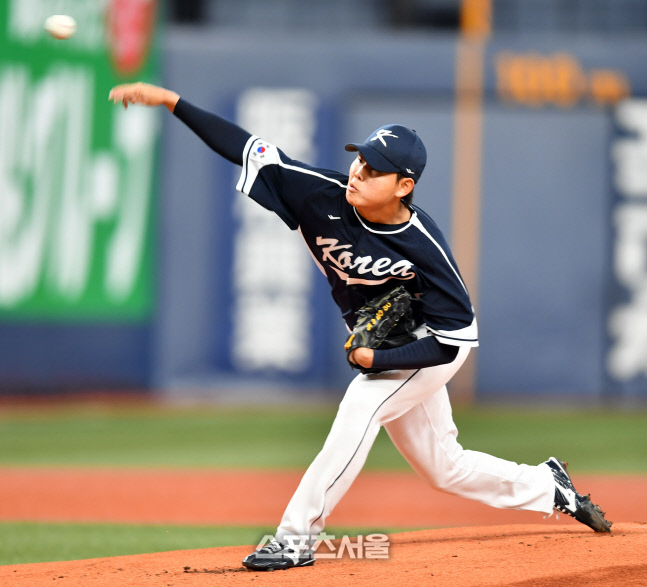 오릭스와의 평가전 선발나선 소형준[포토]
